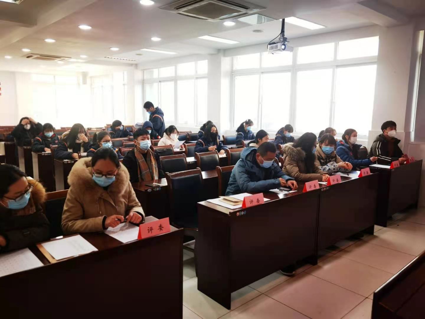 图片关键词 图片关键词