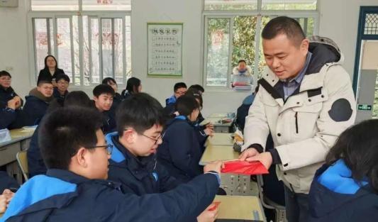 图片关键词