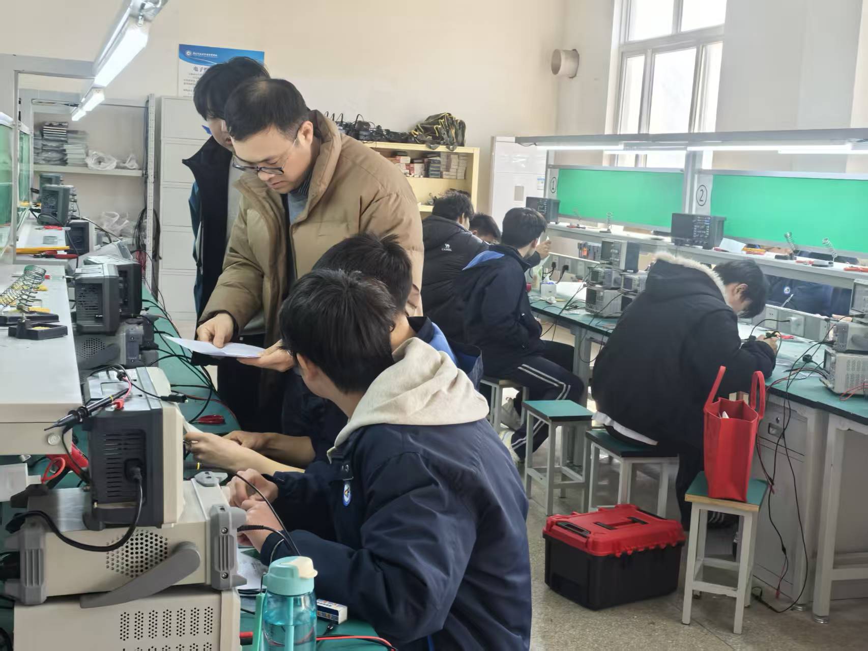 图片关键词