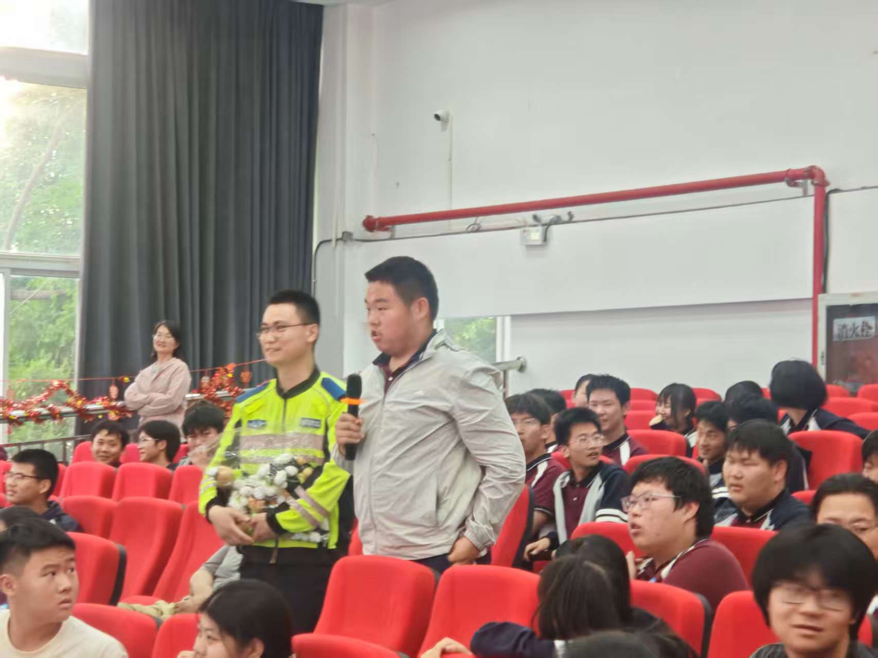 图片关键词